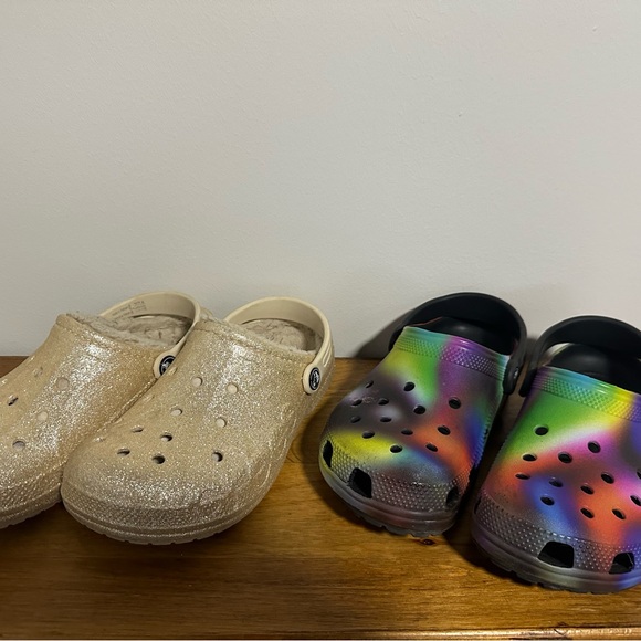 Kids Glitter Gold and Rainbow Crocs sz 3y - Picture 1 of 4